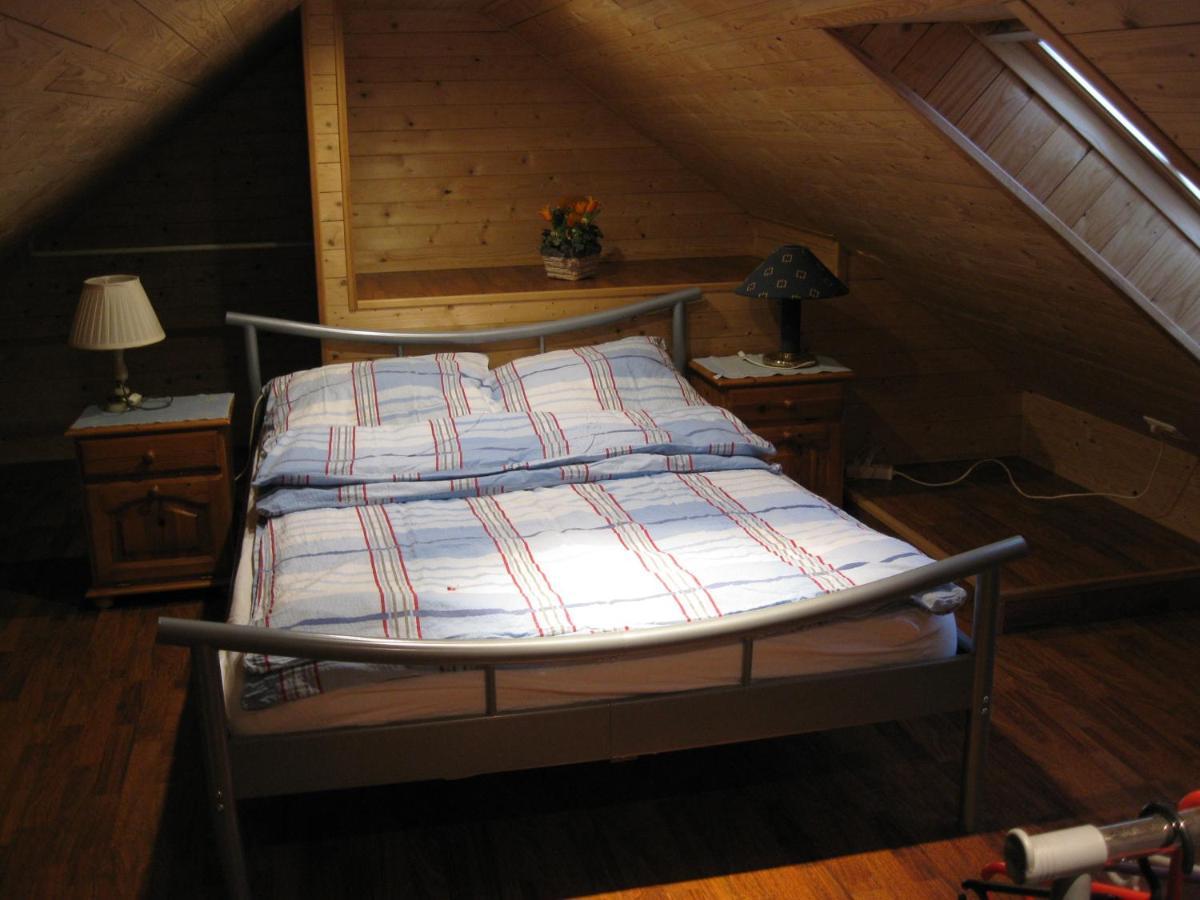 Ferienwohnung Aurich Sandhorst Eg Mit Terrasse Und Kleinem Garten Luaran gambar
