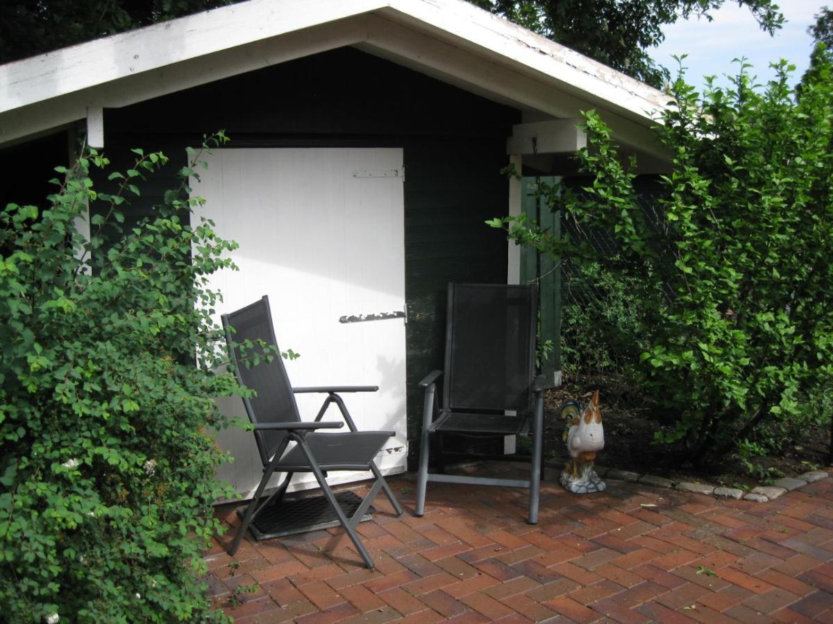 Ferienwohnung Aurich Sandhorst Eg Mit Terrasse Und Kleinem Garten Luaran gambar